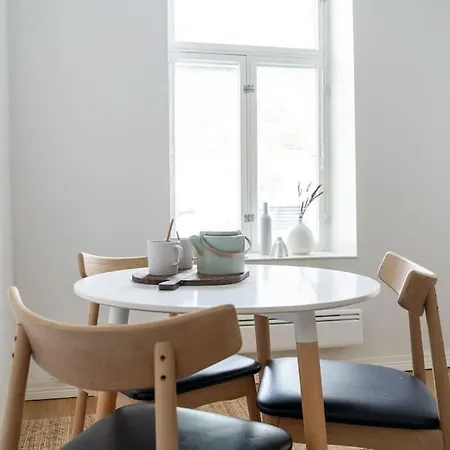 A Bright Wooden For Four